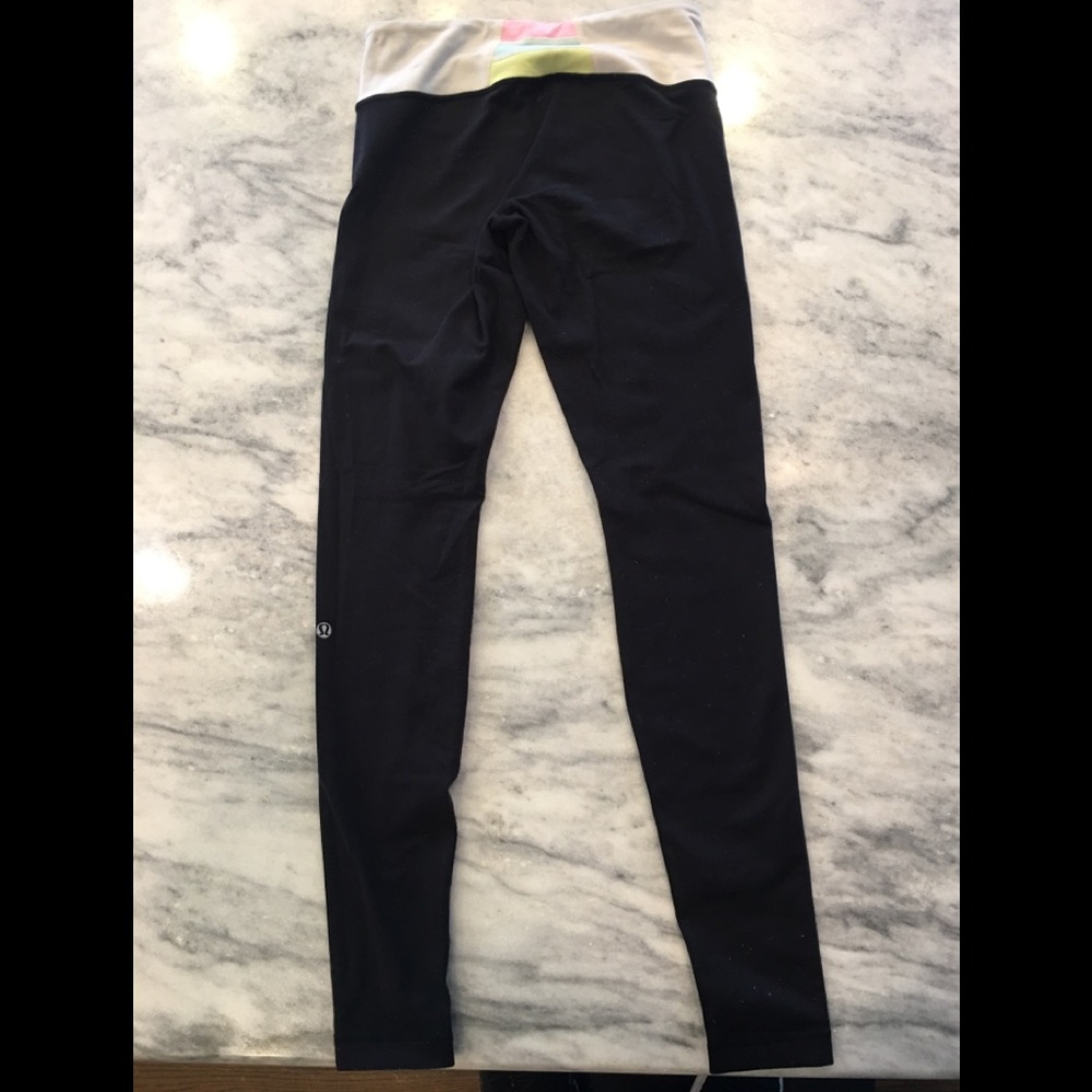 Lululemon Wunder Under reversible leggings
